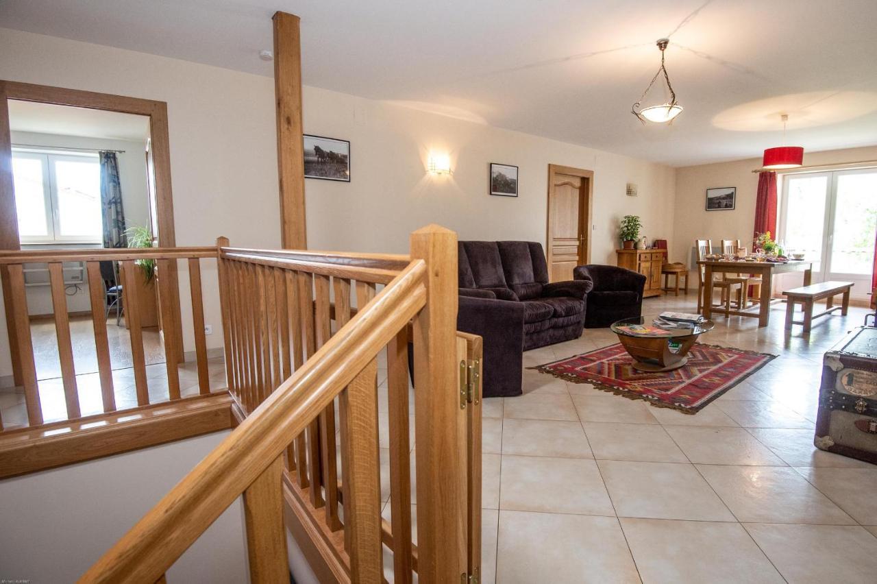 Bed and Breakfast La Grange Aux Hirondelles Athienville Exterior foto